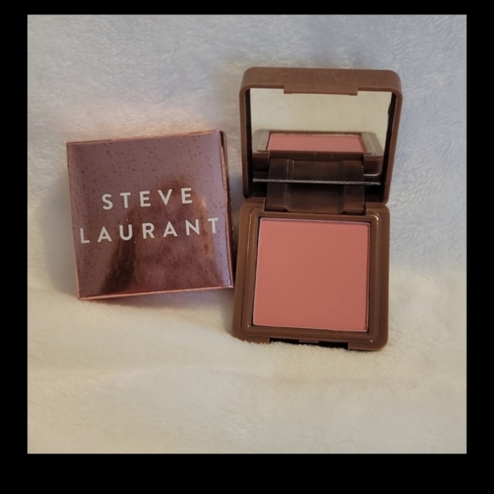 Steve Laurant Blush